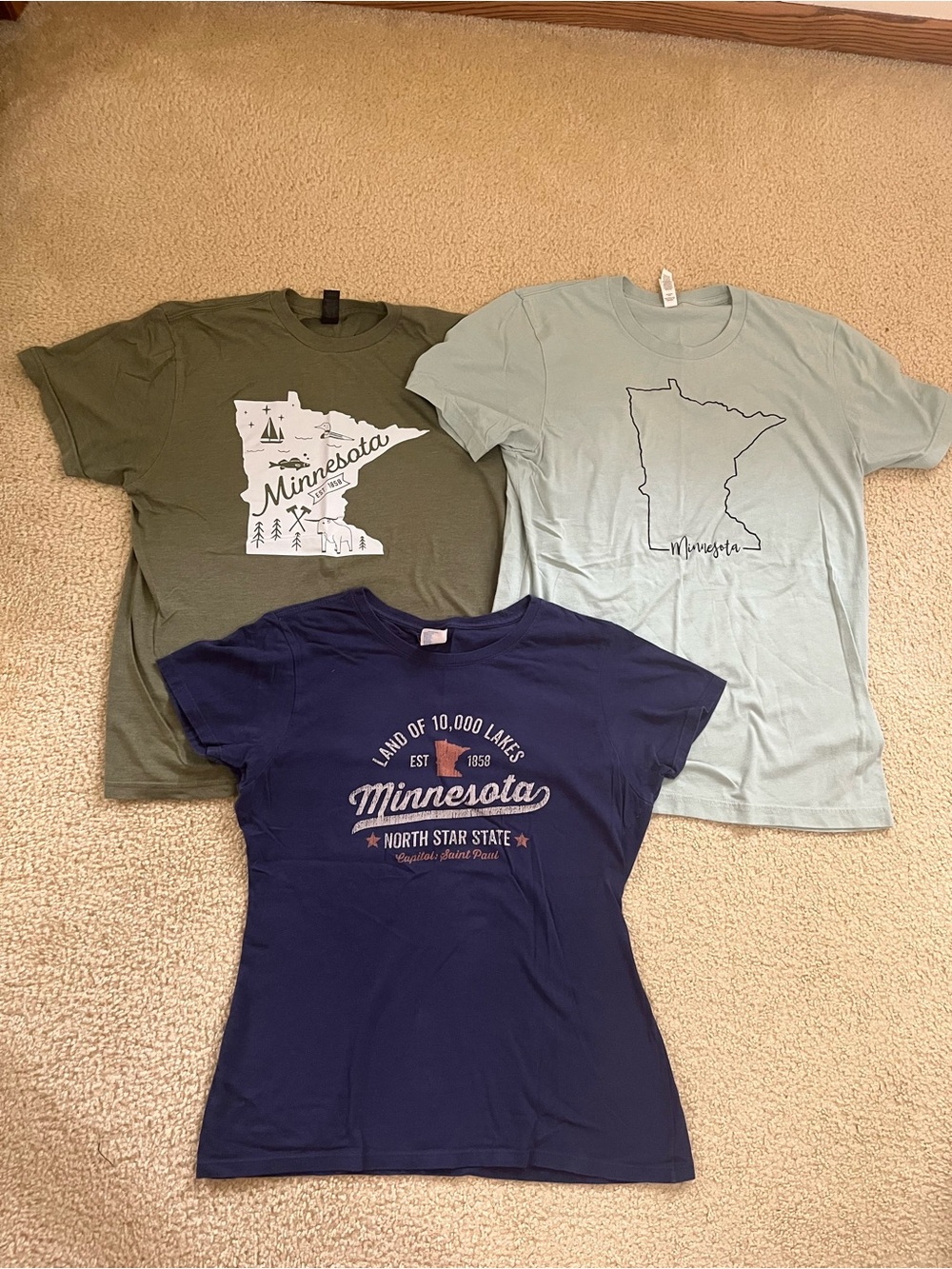 Minnesota T Shirt Bundle - Medium